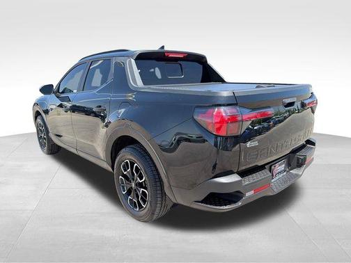 Phantom Black 2023 Hyundai SANTA CRUZ SEL