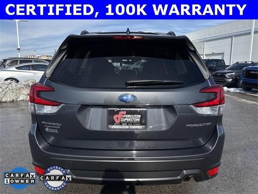 2024 Subaru Forester Premium