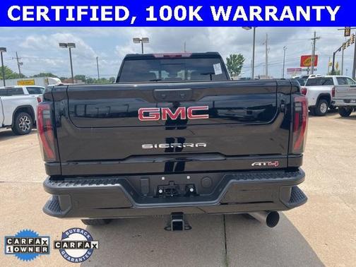 2024 GMC Sierra 2500 AT4
