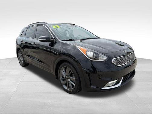 Aurora Black 2017 Kia Niro EX