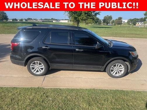 2017 Ford Explorer Base