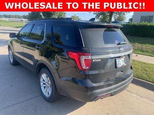 2017 Ford Explorer Base