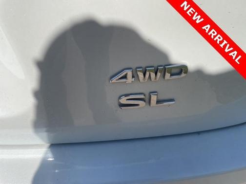 2016 Nissan Pathfinder SL