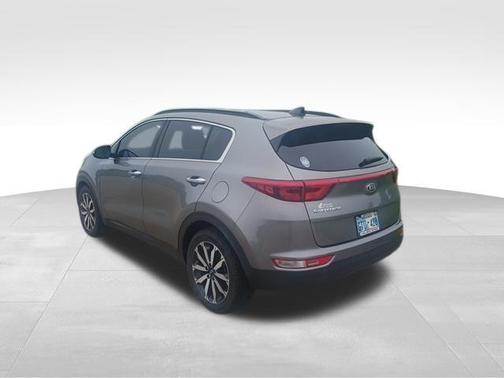 Mineral Silver 2019 Kia Sportage EX