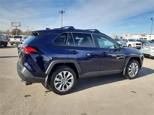 2025 Toyota RAV4 XLE Premium