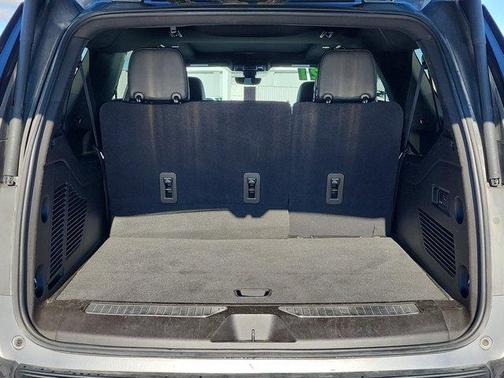 2021 Chevrolet Suburban Premier