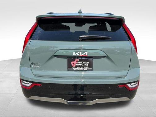 Green 2026 Kia Niro EV Wave