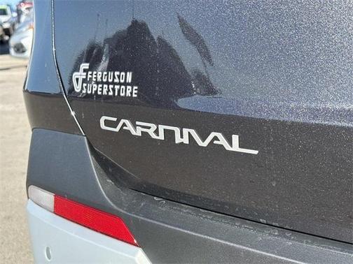 2026 Kia Carnival LX