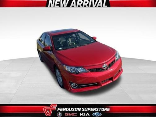 Barcelona Red Metallic 2012 Toyota Camry SE
