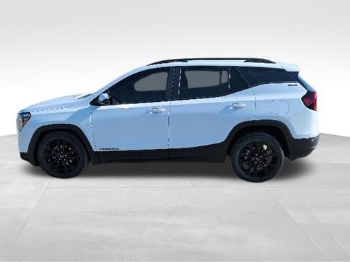 Summit White 2022 GMC Terrain SLE