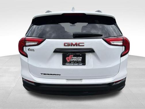 Summit White 2022 GMC Terrain SLE