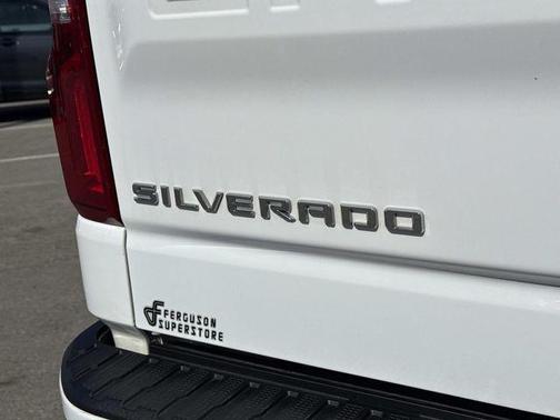 Summit White 2025 Chevrolet Silverado 1500 RST
