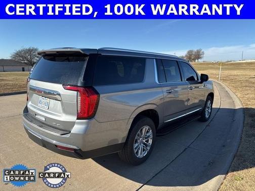 2023 GMC Yukon XL SLT