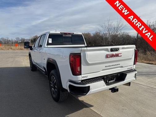 2023 GMC Sierra 2500 AT4