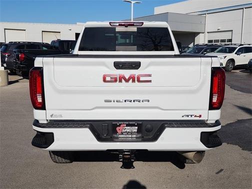 2023 GMC Sierra 2500 AT4