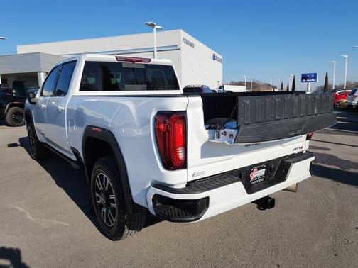 2023 GMC Sierra 2500 AT4