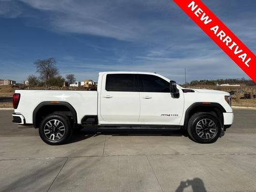 2023 GMC Sierra 2500 AT4