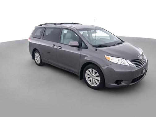 Gray 2014 Toyota Sienna XLE