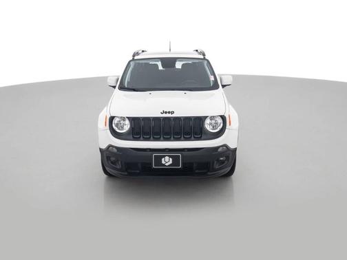 White 2018 Jeep Renegade Altitude
