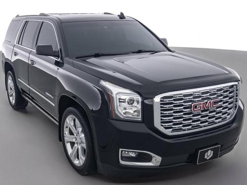 Black 2018 GMC Yukon Denali