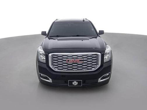 Black 2018 GMC Yukon Denali