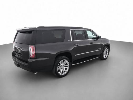 Gray 2018 GMC Yukon XL SLT