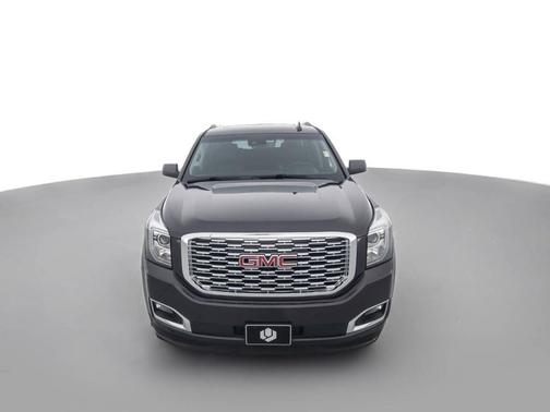 Gray 2018 GMC Yukon XL Denali