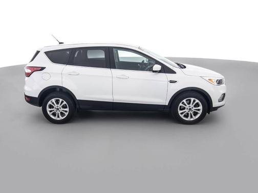 White 2017 Ford Escape SE