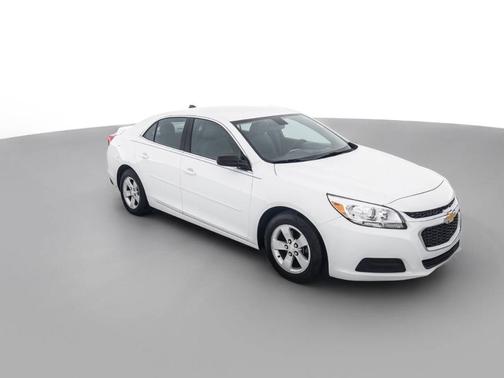White 2014 Chevrolet Malibu 1LS