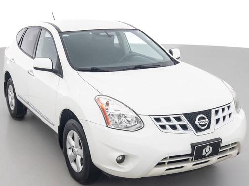 Pearl White 2013 Nissan Rogue S
