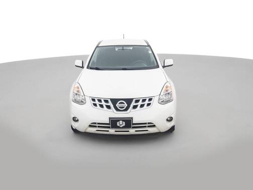 Pearl White 2013 Nissan Rogue S