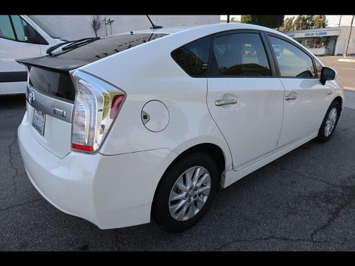 2012 Toyota Prius Plug-in Advanced