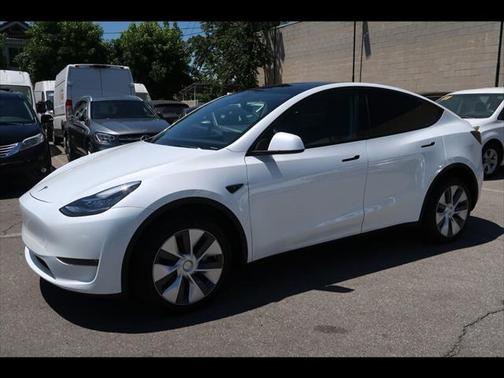 2023 Tesla Model Y Long Range Dual Motor All-Wheel Drive