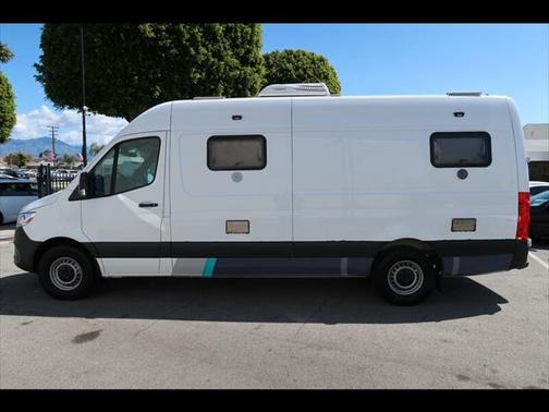 2020 Mercedes-Benz Sprinter 2500 High Roof