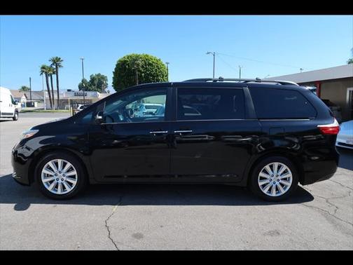 2017 Toyota Sienna Limited Premium