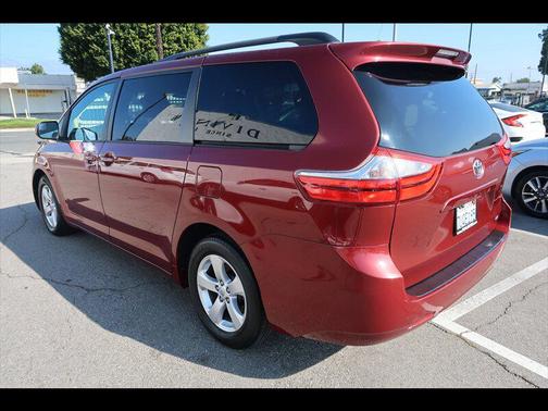 2015 Toyota Sienna LE