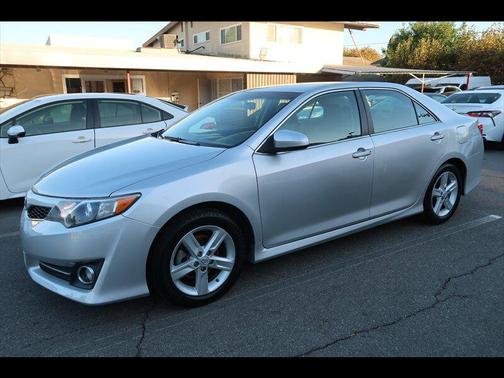 2012 Toyota Camry SE