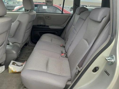2005 Toyota Highlander Base