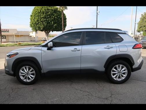 2023 Toyota Corolla Cross LE