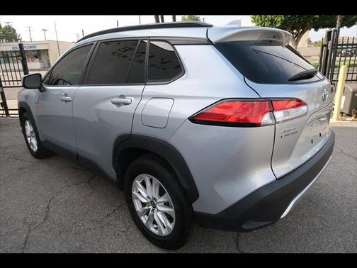 2023 Toyota Corolla Cross LE
