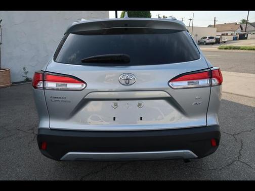 2023 Toyota Corolla Cross LE