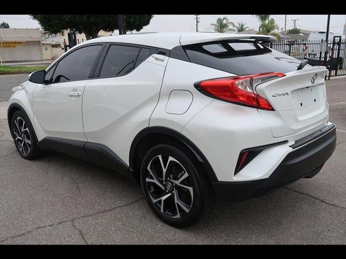 2018 Toyota C-HR XLE