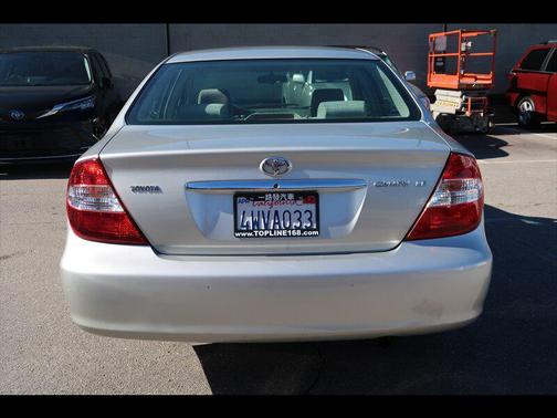 2002 Toyota Camry LE