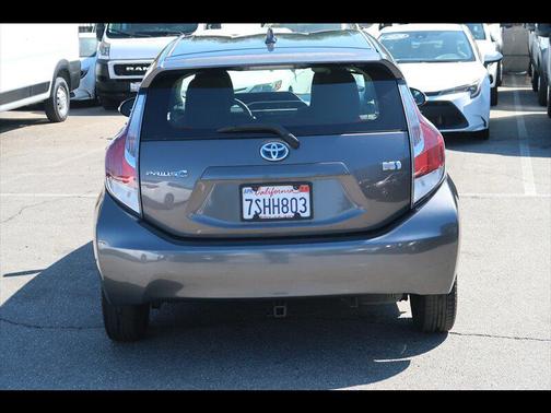 2016 Toyota Prius c Three