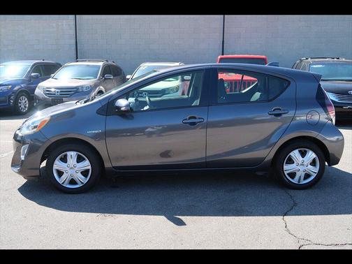 2016 Toyota Prius c Three