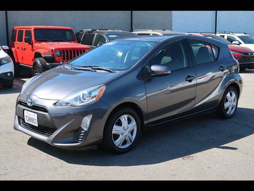 2016 Toyota Prius c Three