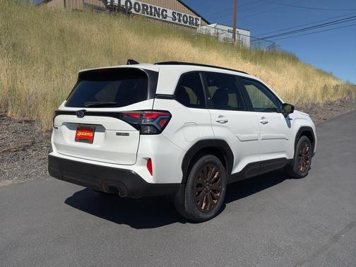 2025 Subaru Forester Hybrid Sport