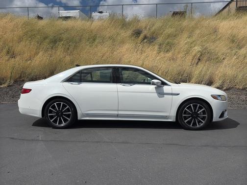 2020 Lincoln Continental Reserve