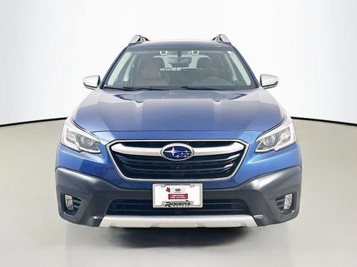 2022 Subaru Outback Touring XT