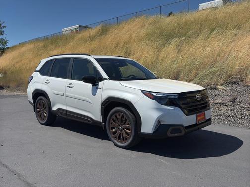 2025 Subaru Forester Hybrid Sport